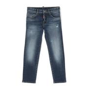 Blå Denim Jeans med Slidt Effekt og Logo Detalje